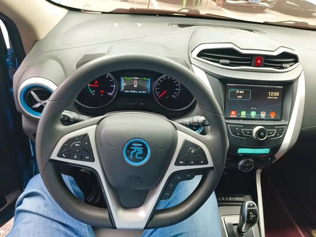 BYD Yuan New Energy 2020 2019 EV360 Smart Connect Premium Edition