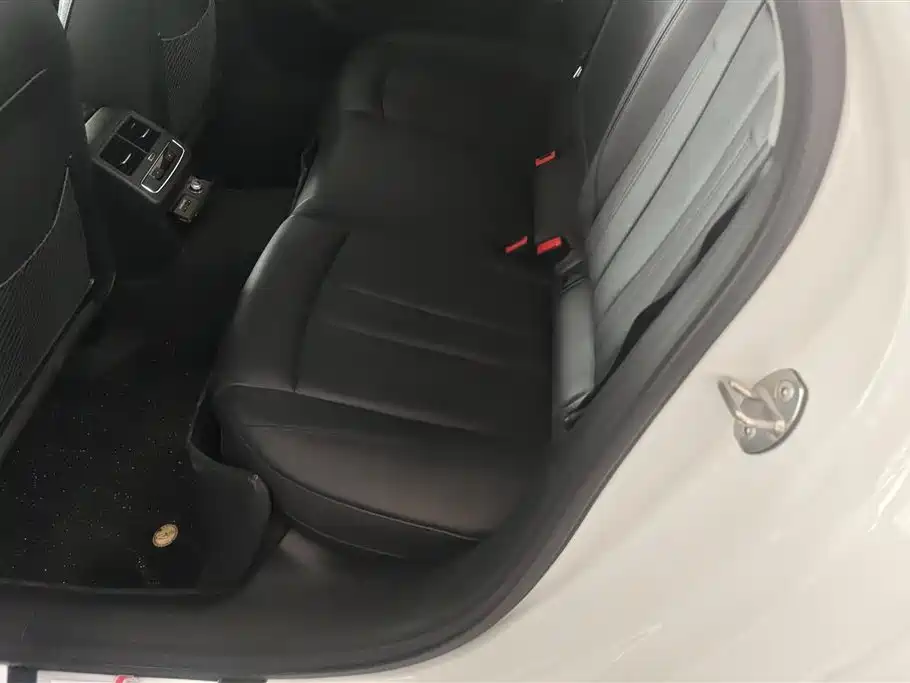 Audi A4L 2019 40 TFSI Fashion (China VI) фото 11