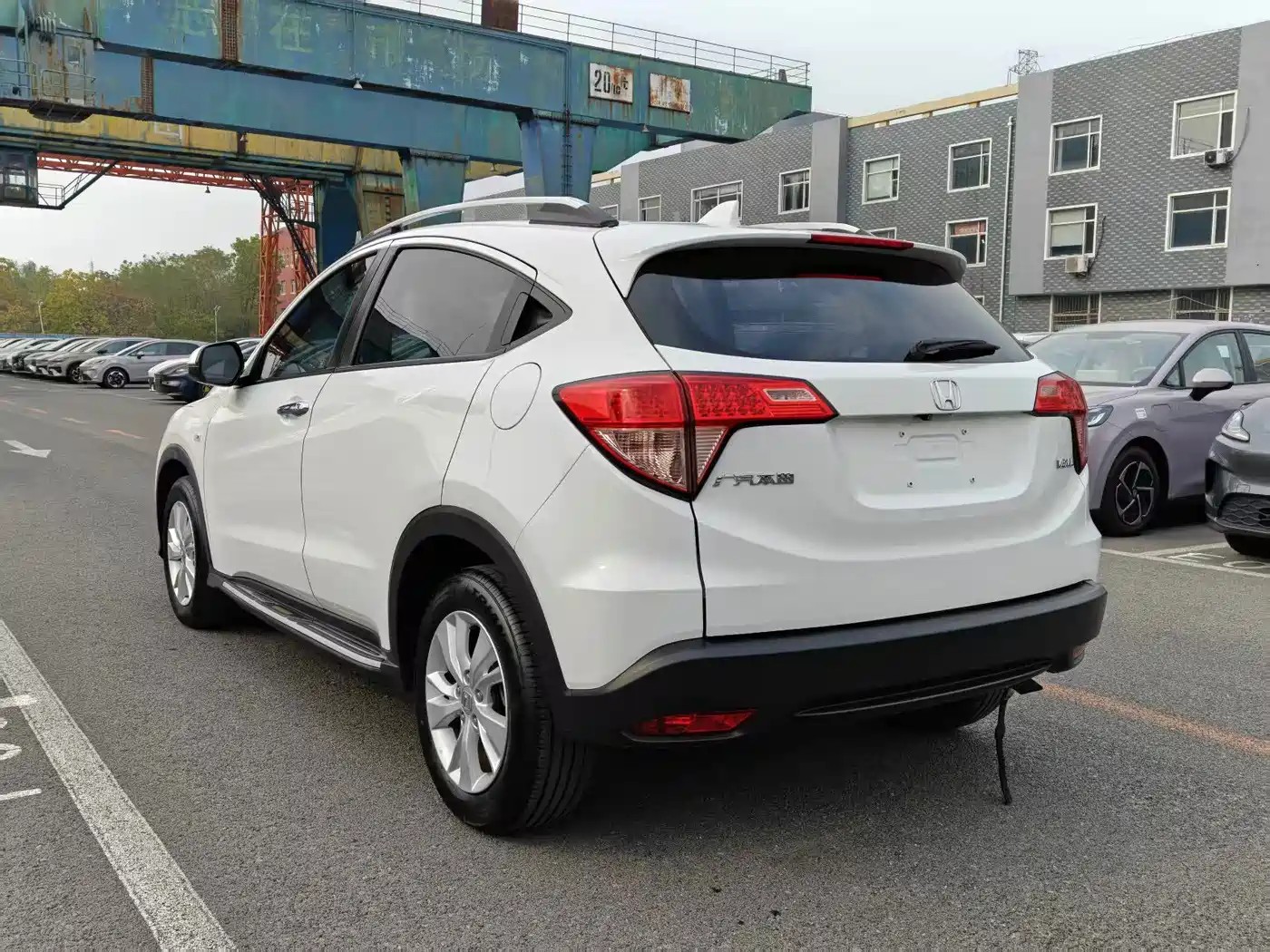 Honda Vezel 2016 2015 1.5L CVT 2WD Comfort