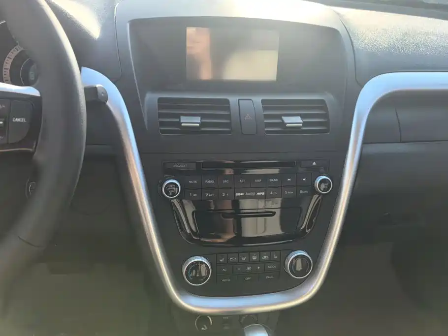 Besturn X80 2014 2013 2.0L Automatic Luxury Type