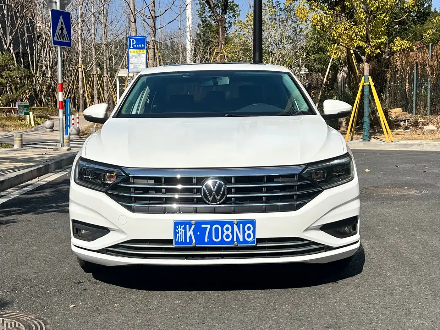 Volkswagen Sagitar 2019 200TSI DSG Comfort Edition China VI фото 2