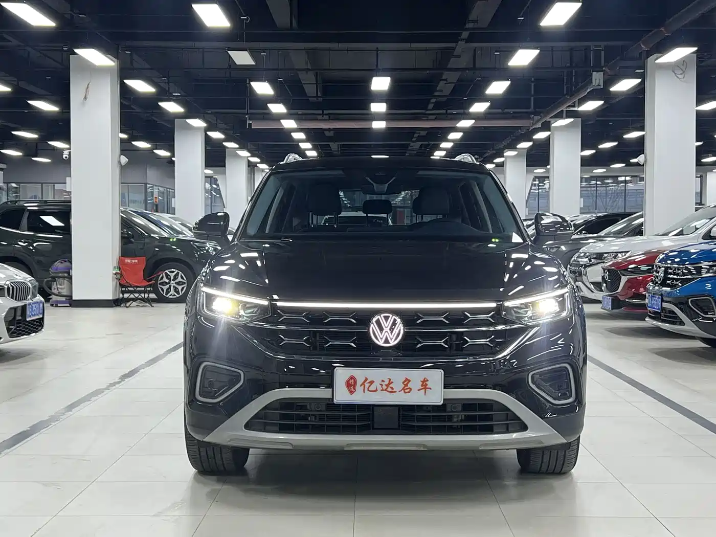 Volkswagen Tayron 2023 280TSI 2WD Luxury Plus Advanced Edition фото 2