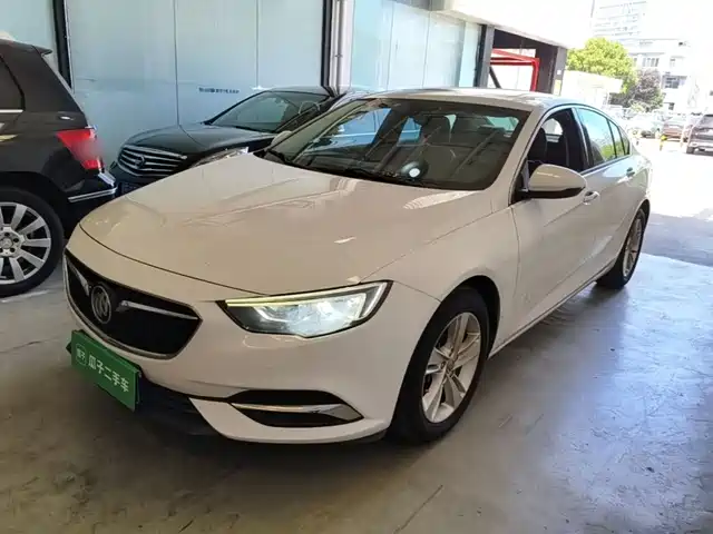 Buick Regal 2020