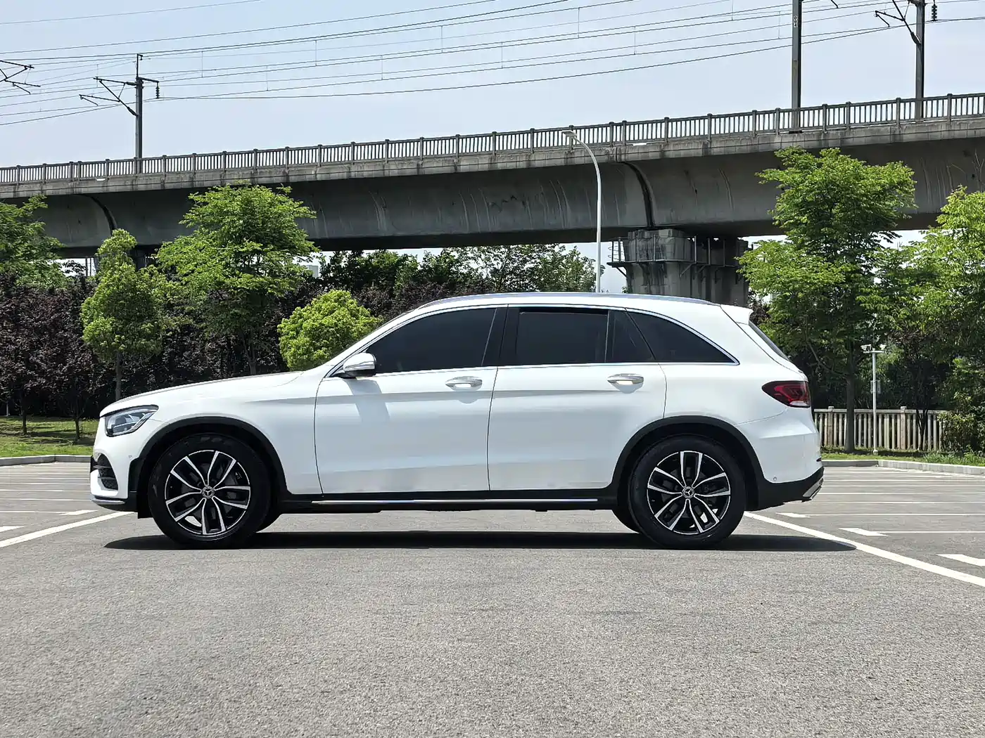 Mercedes-Benz GLC 2020 GLC 300 L 4MATIC Dynamic фото 8