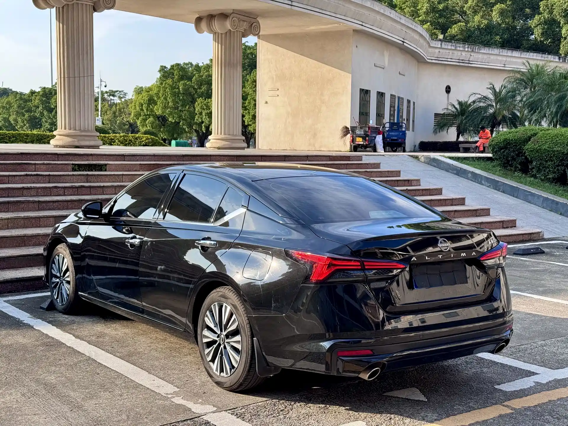 Photo 13 - Nissan Teana