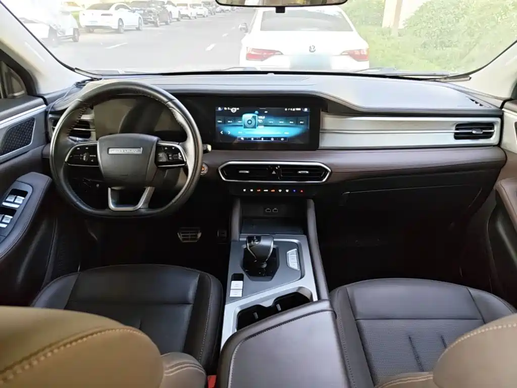 Jetour X90 PLUS 2023 2023 Facelift 1.6TD DCT Villa 7-seater