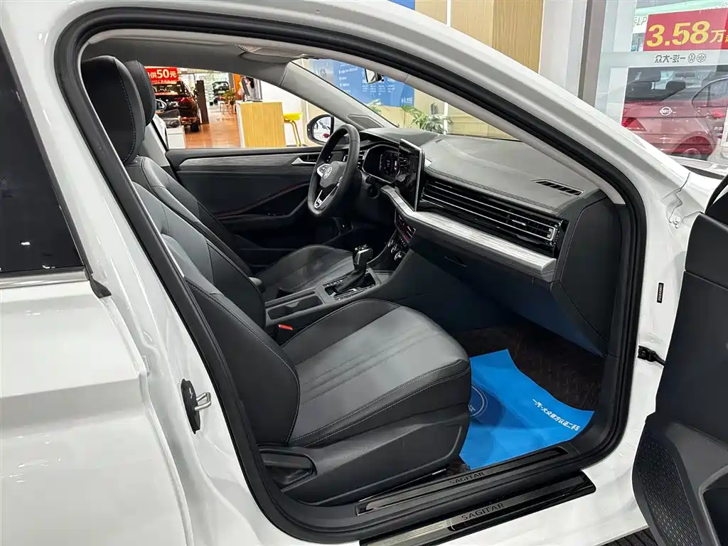 Volkswagen Sagitar 2026 2026 Model 30 Million Special Selection 300TSI DSG Surpass Edition