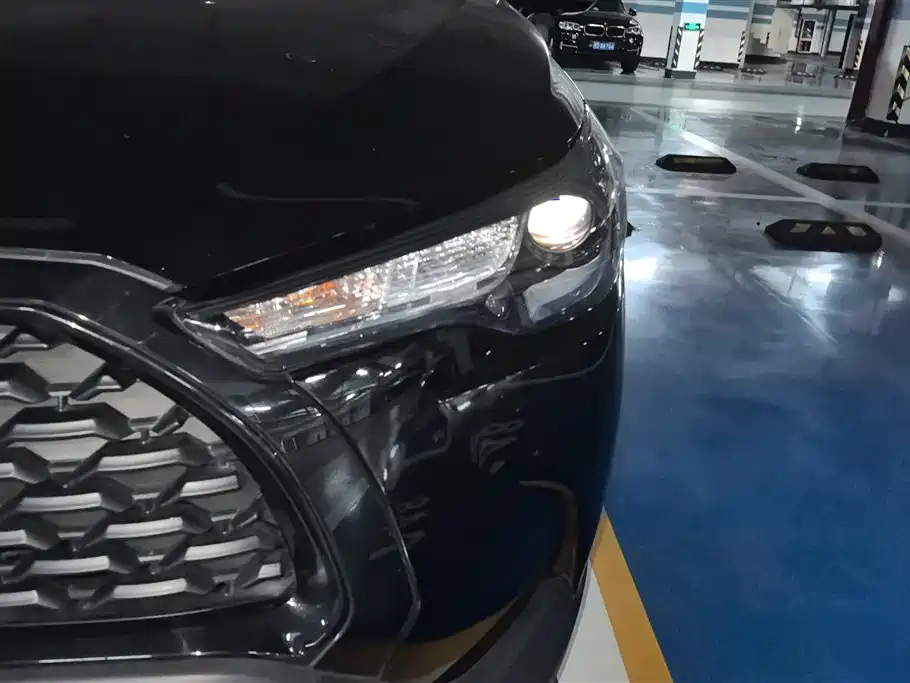 Toyota Corolla Cross 2023 2.0L Pioneer Edition фото 5