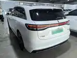 Photo 5 - Shangjie SUV