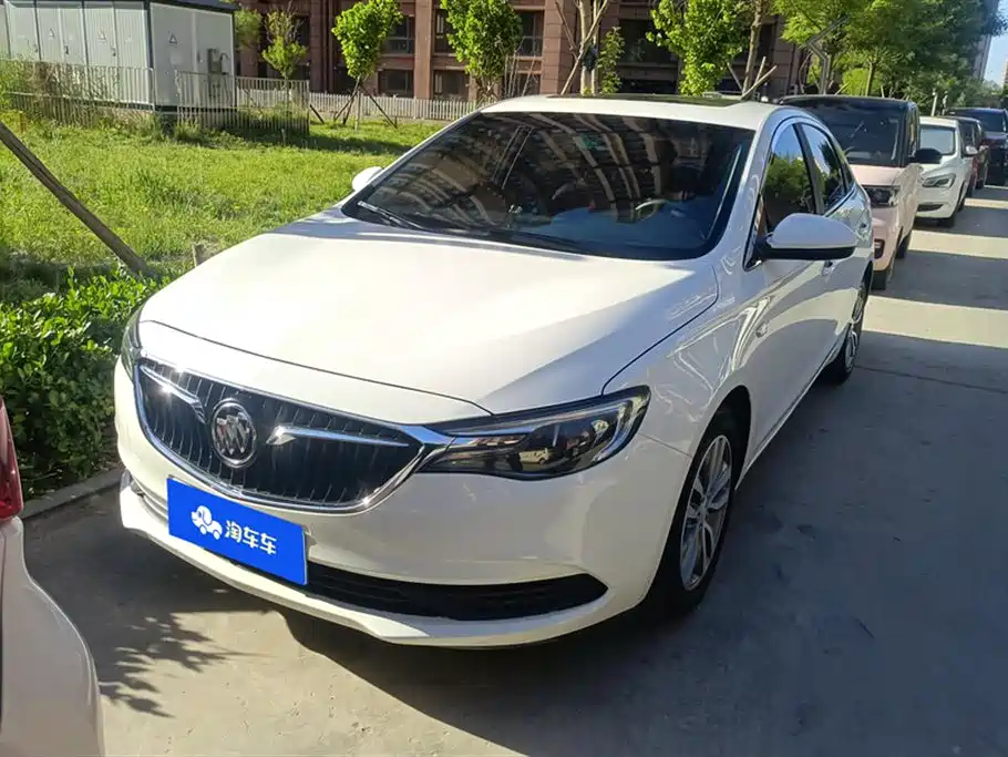 Buick Excelle 2018 18T Automatic Elite фото 2