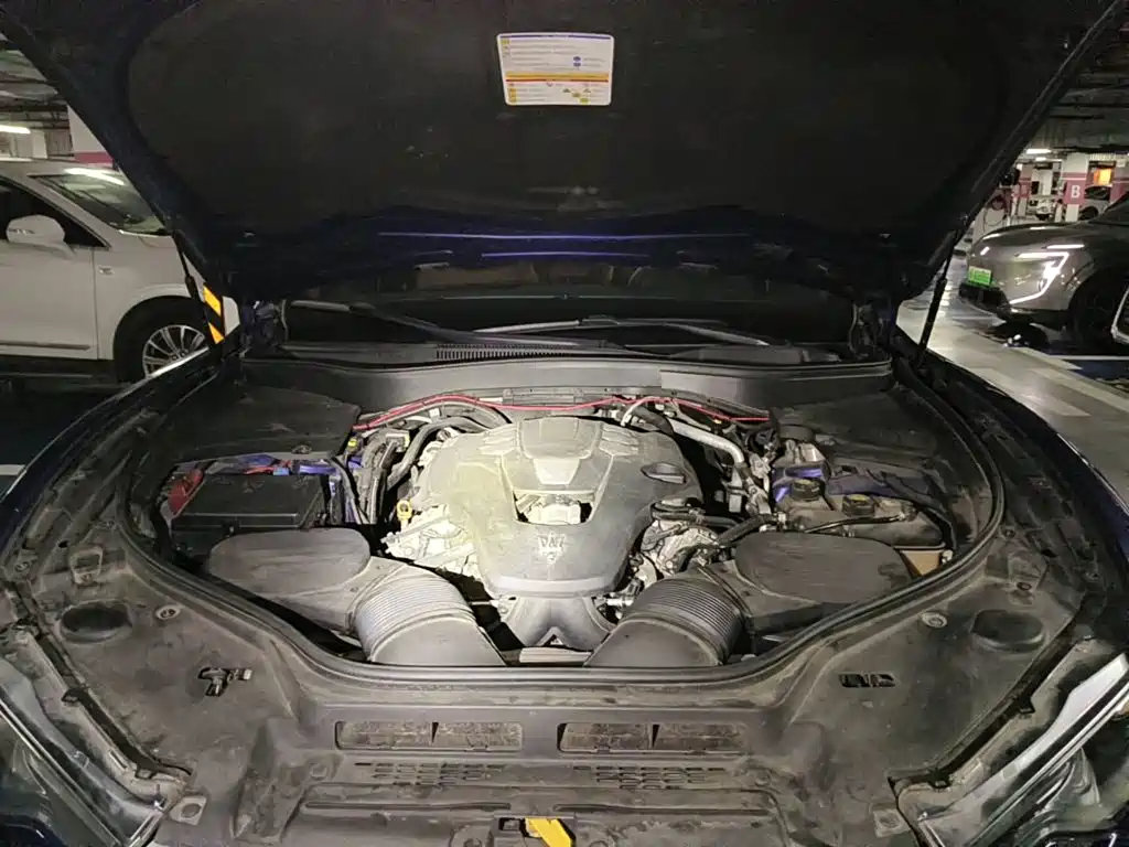 Фото 3 - Maserati Levante