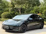 Фото 1 - Tesla Model 3