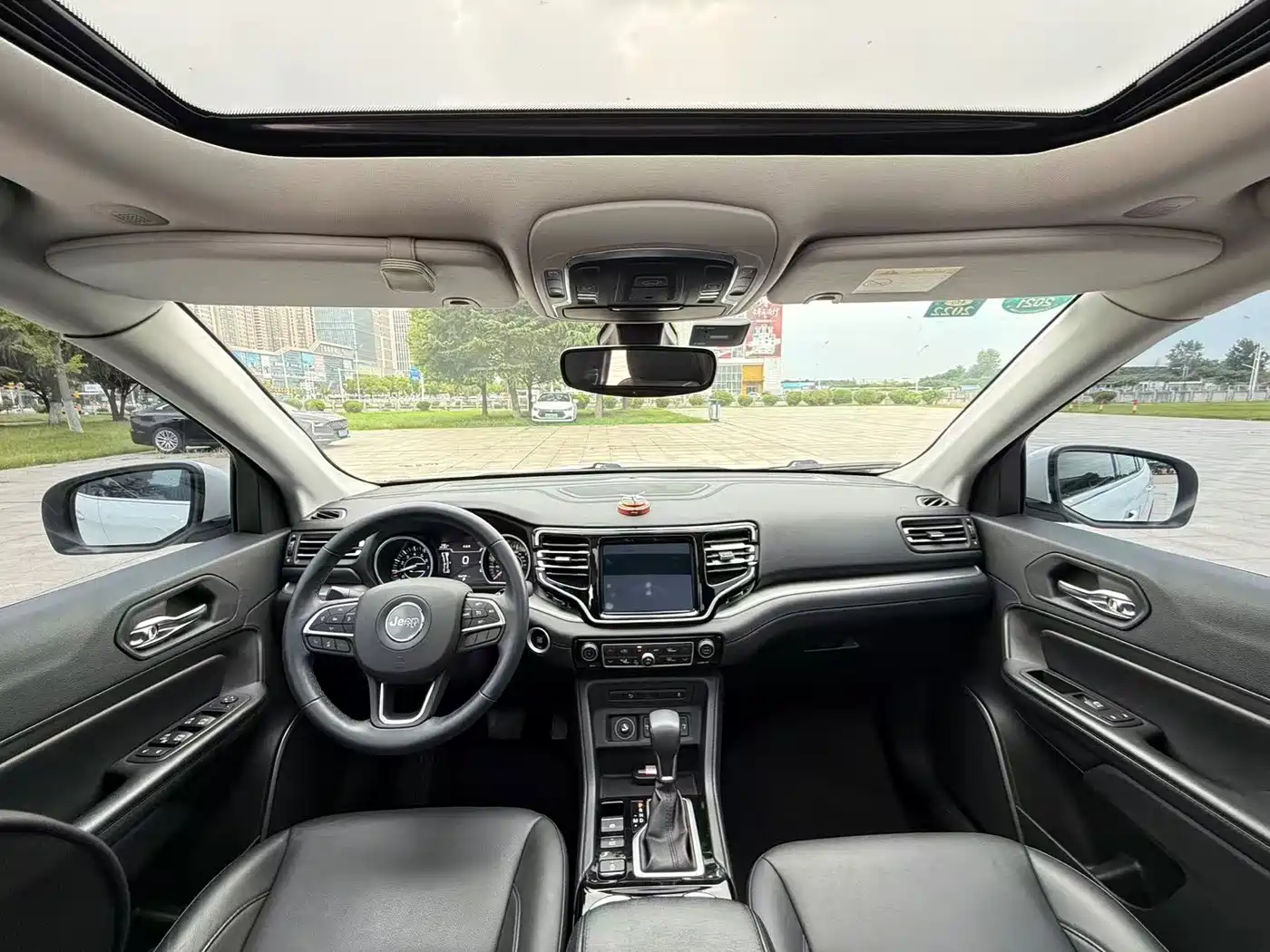 Jeep Commander 2020 2018 2.0T 2WD Advance Edition China VI