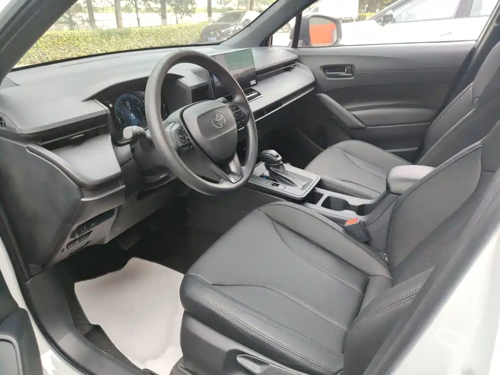 Toyota Corolla Cross 2026 2025 2.0L Pioneer Edition