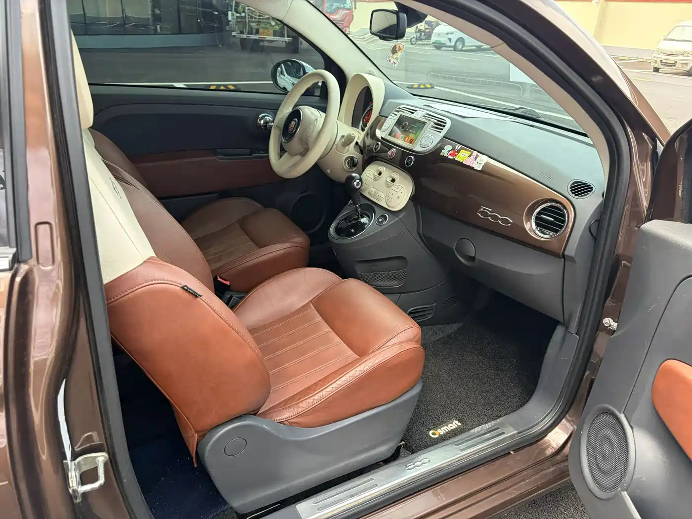 Fiat 500 2011 1.4L Premium Edition фото 6