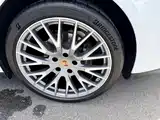 Photo 10 - Porsche Panamera