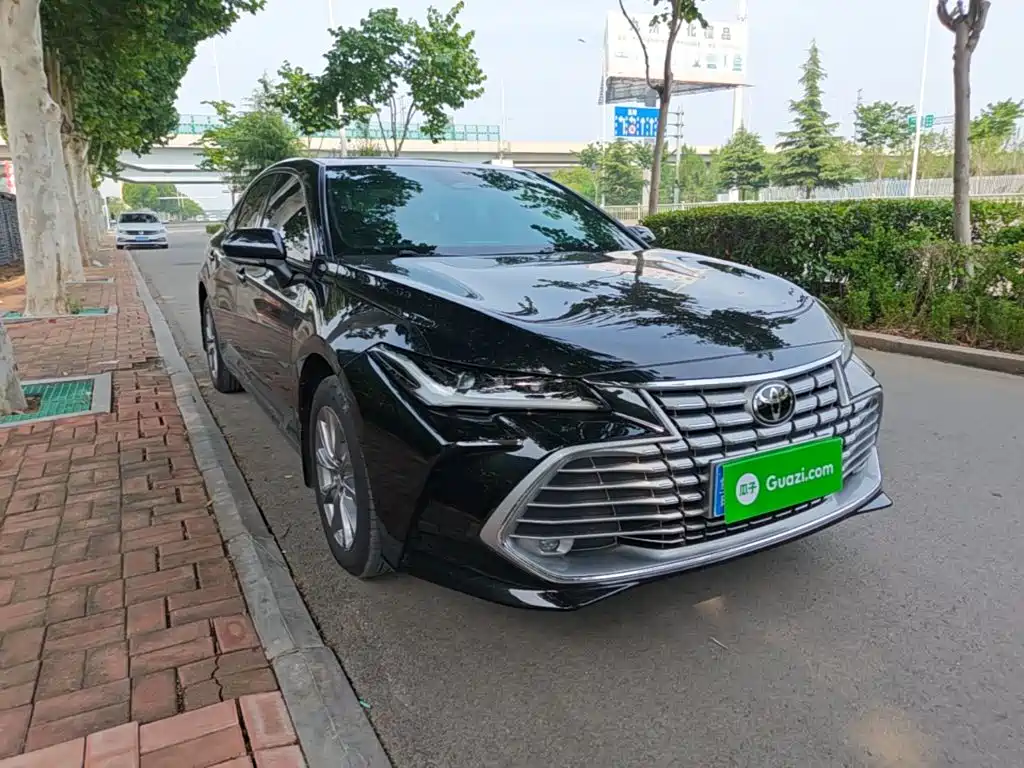 Toyota Avalon 2025 2024 Model 2.0L Progressive Edition