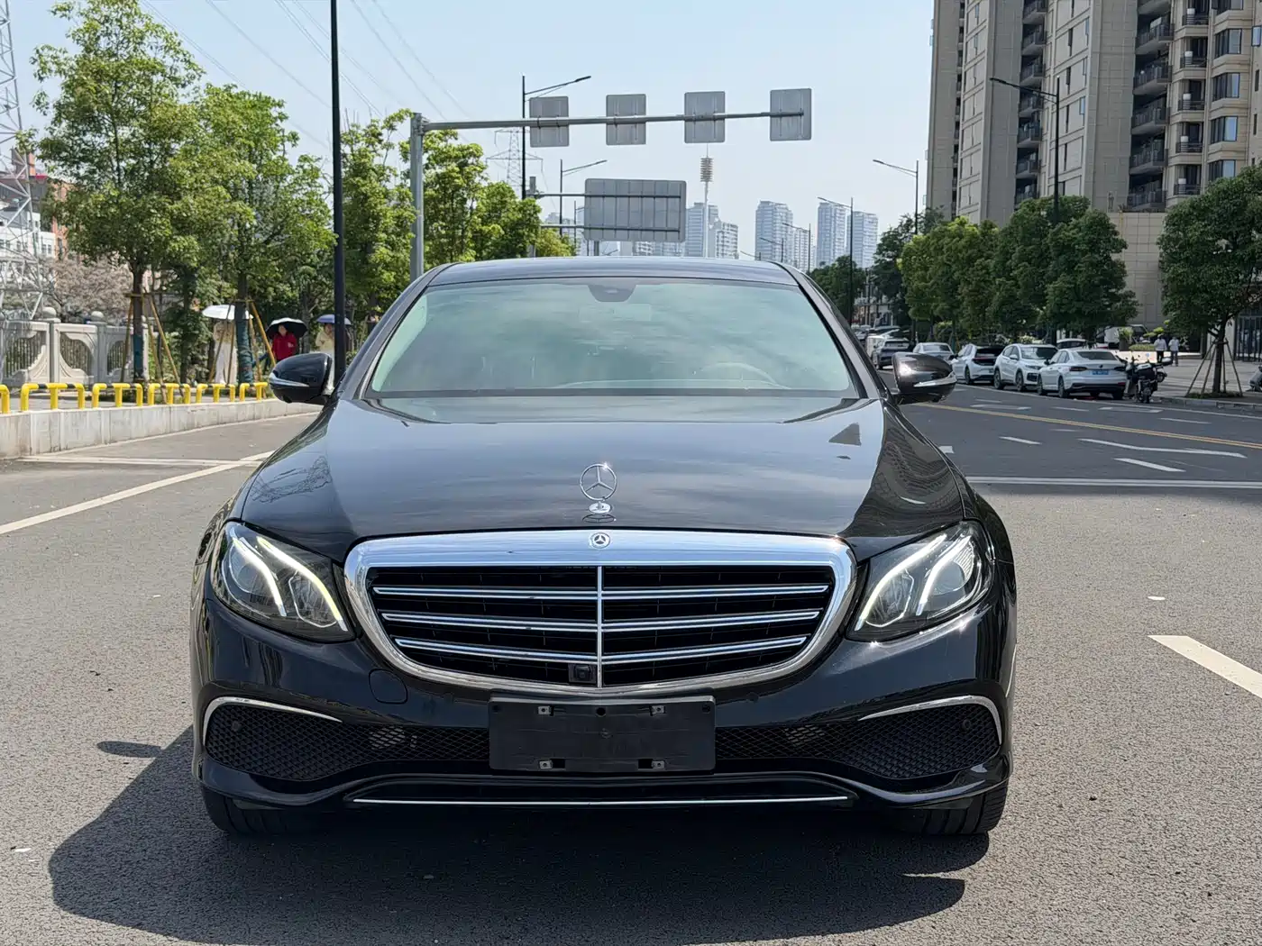 Mercedes-Benz E-Class 2020 Facelift E 300 L Fashion фото 2