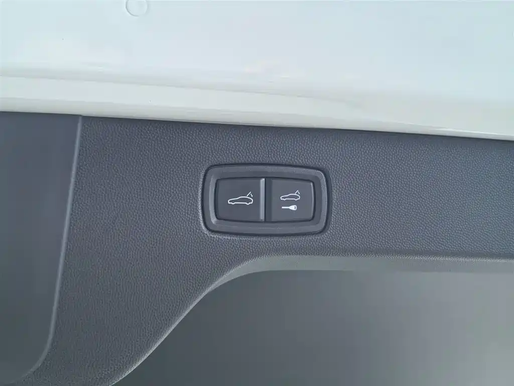 Porsche Macan EV 2025 2024 Macan Long Range