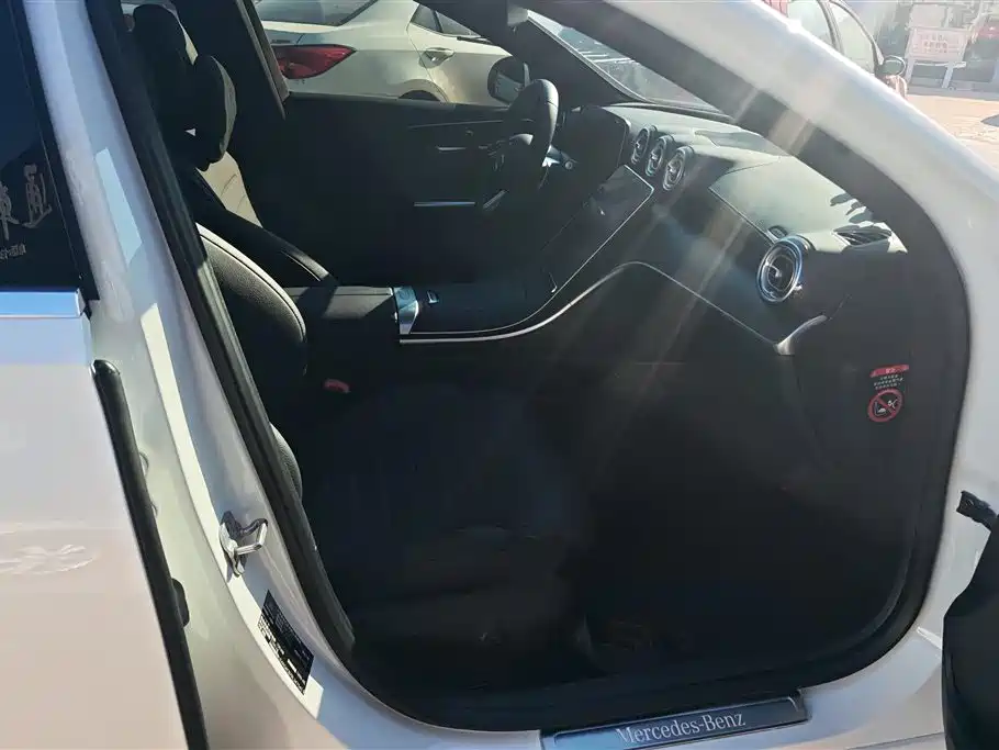 Mercedes-Benz C-Class 2024 Facelift III C 260 L Sport фото 8
