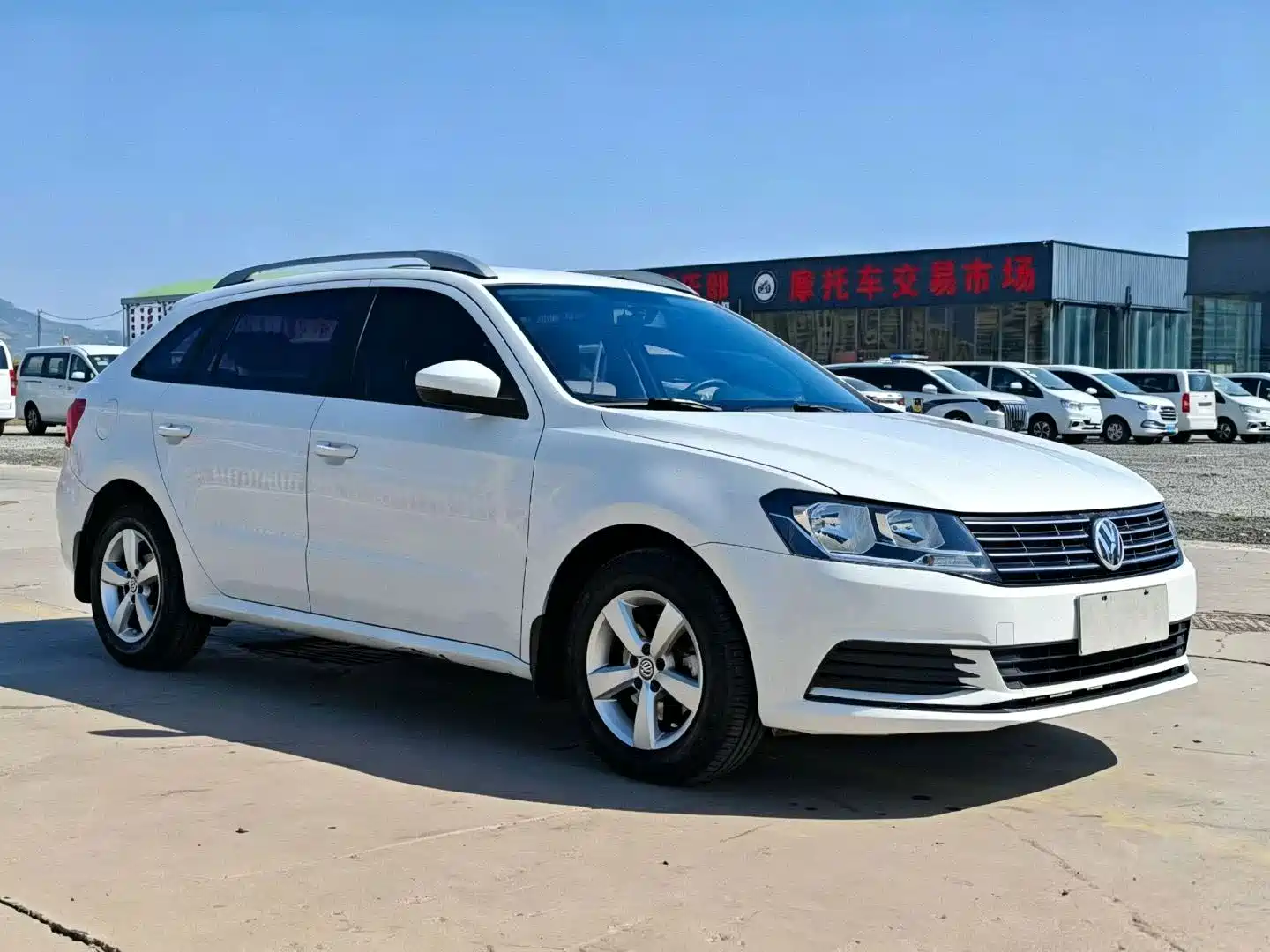 Фото 3 - Volkswagen Lavida Tour