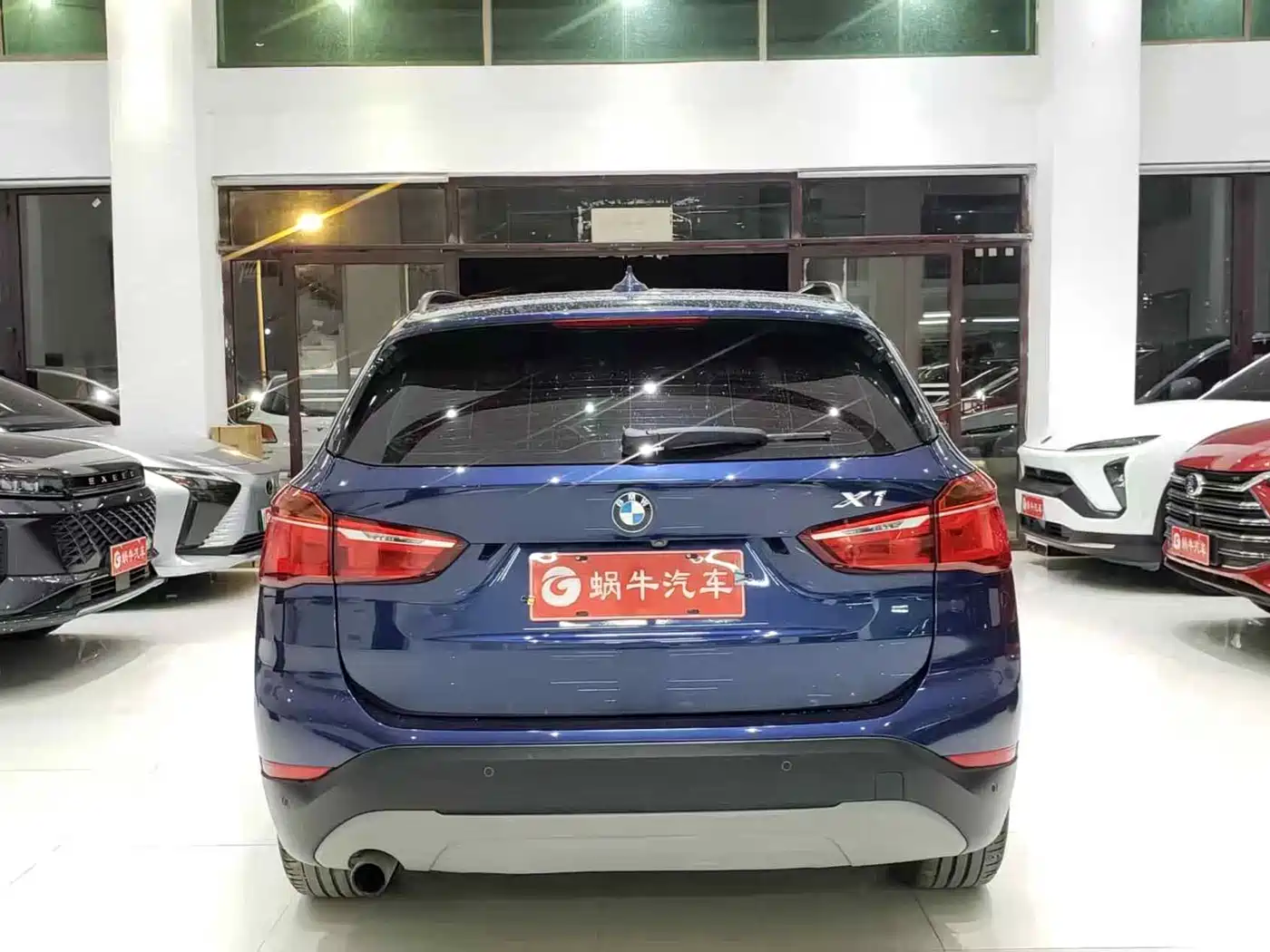 BMW X1 2016 sDrive18Li Premium Model фото 12