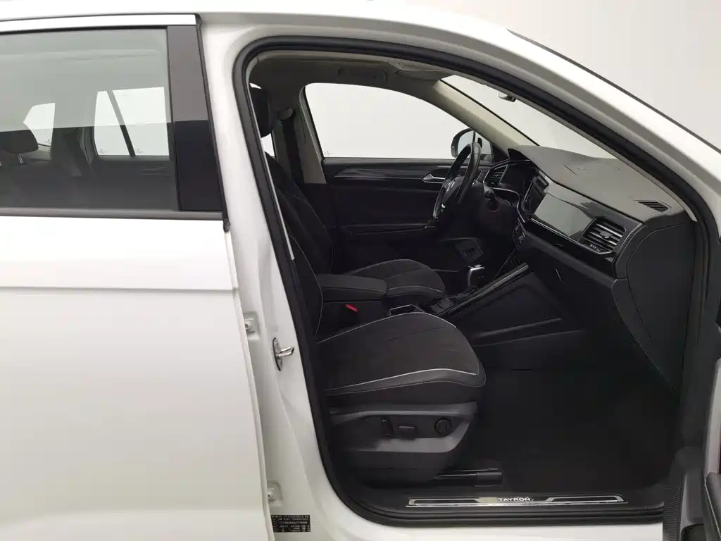 Фото 23 - Volkswagen Tayron