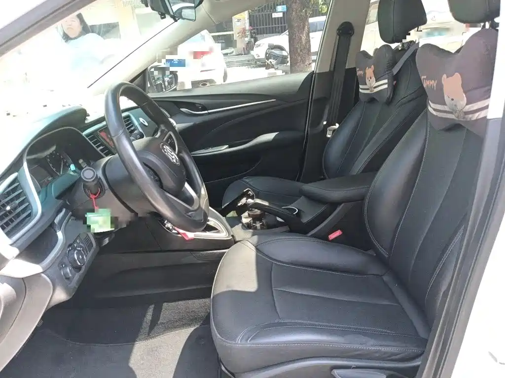 Фото 11 - Buick Excelle