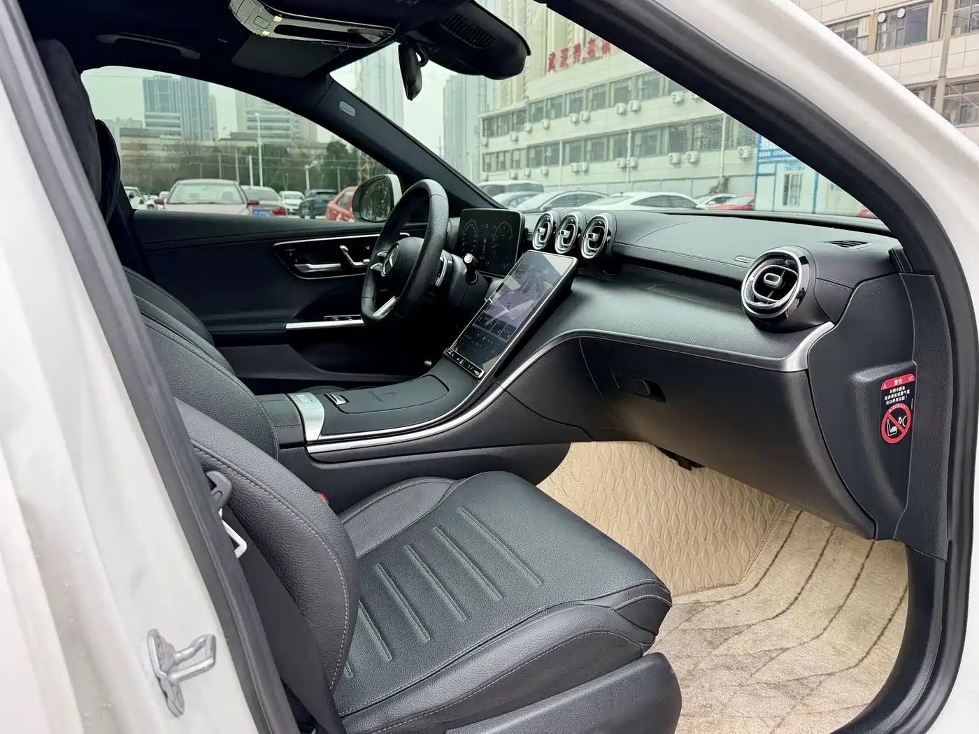 MERCEDES-BENZ C CLASS