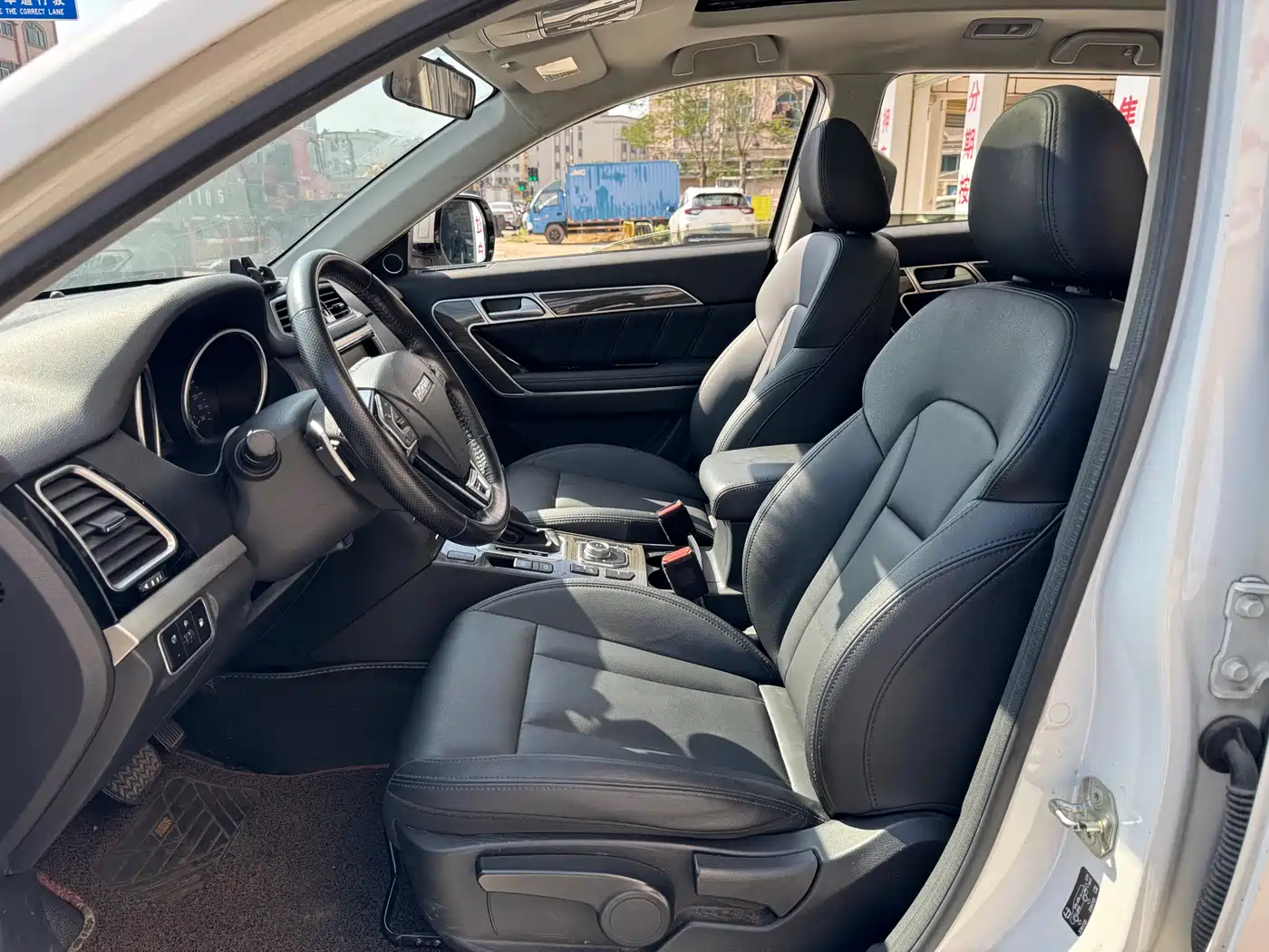 Haval H6 Coupe 2016 Blue Label 1.5T Automatic 2WD Urban фото 6