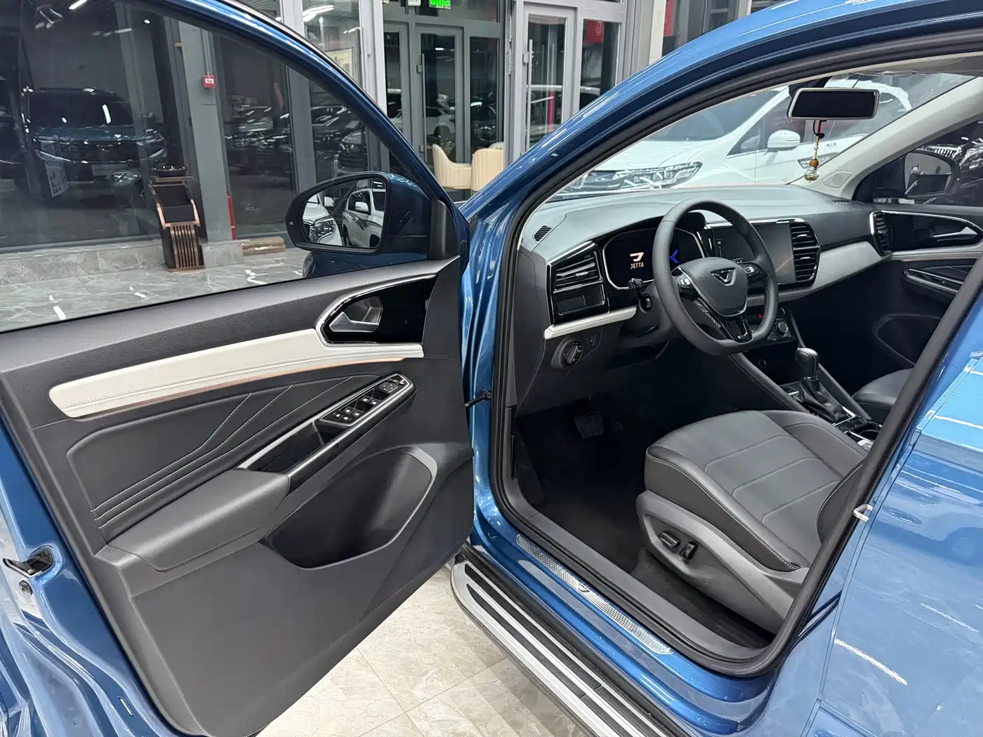 Фото 8 - Jetta VS7