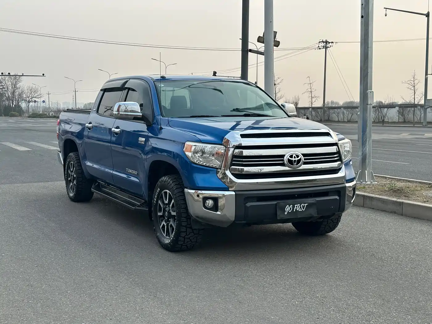 Toyota Tundra 2014 5.7L TRD Pro фото 3