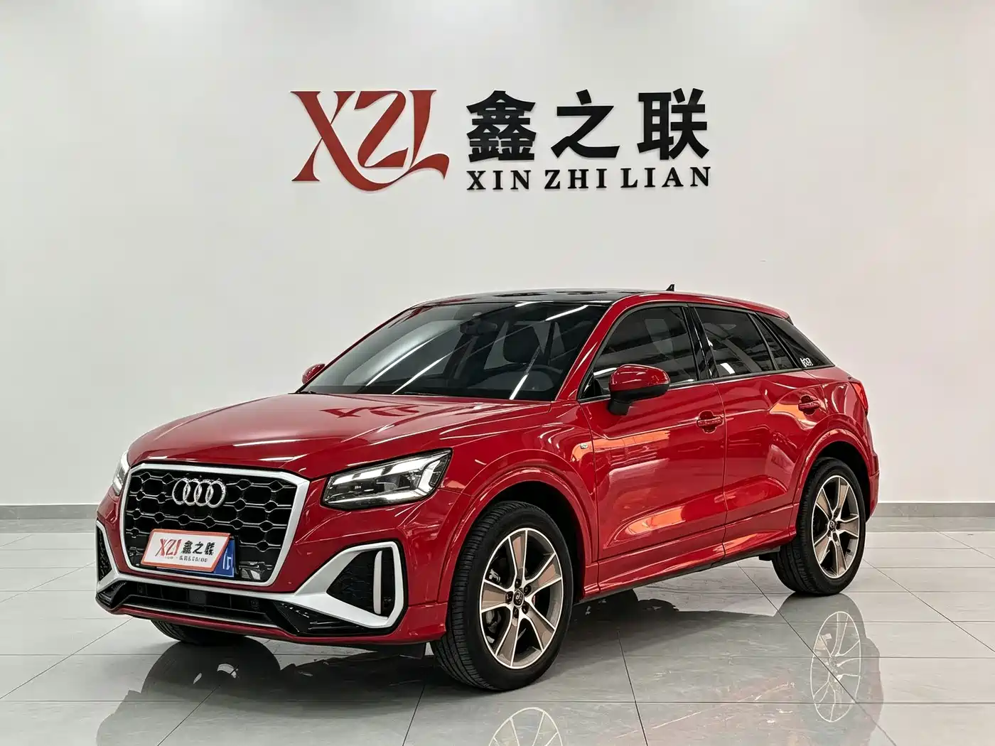 Фото 1 - Audi Q2L