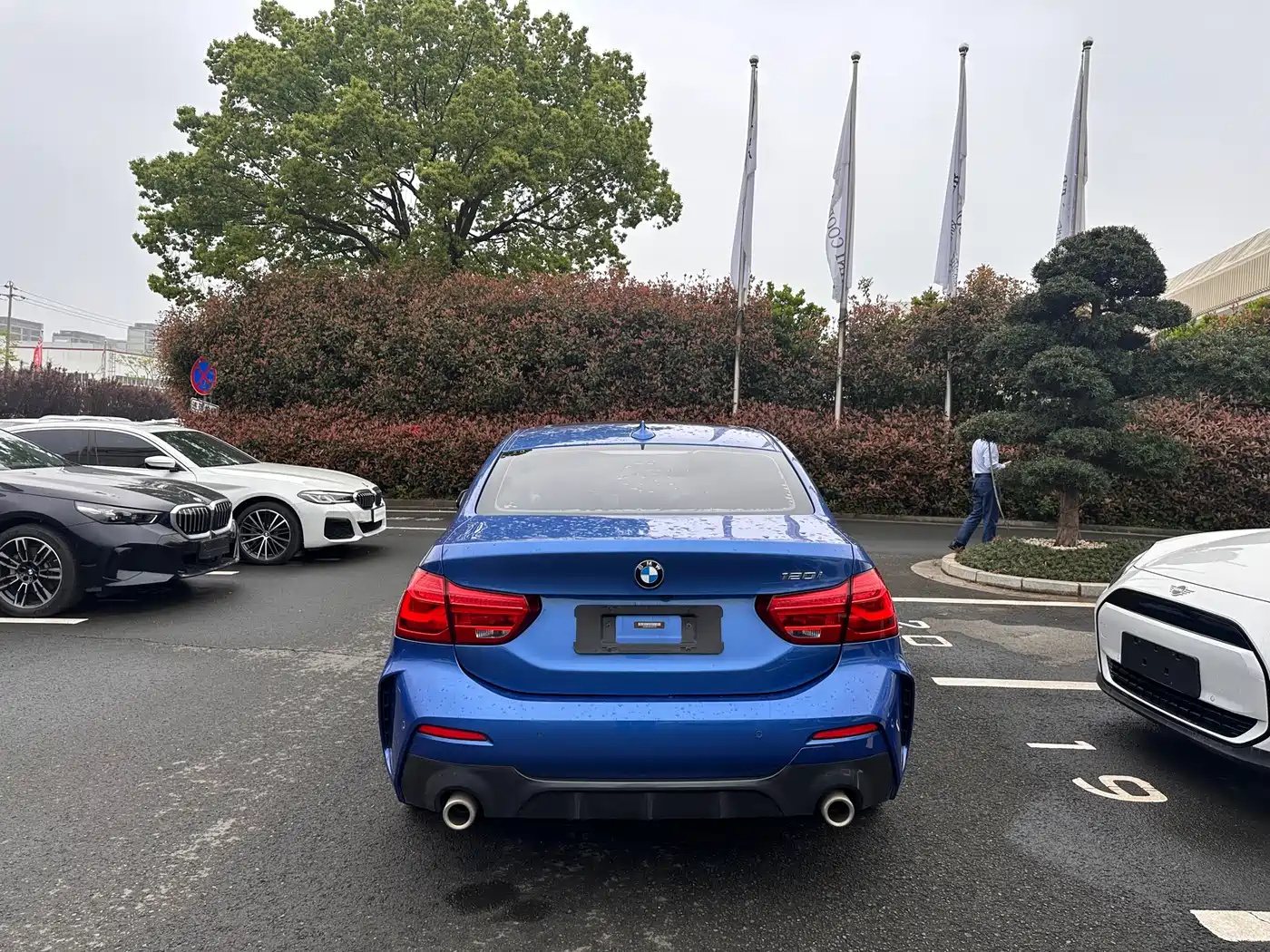 BMW 1 Series 2020 Model 120i M Sport Package фото 10