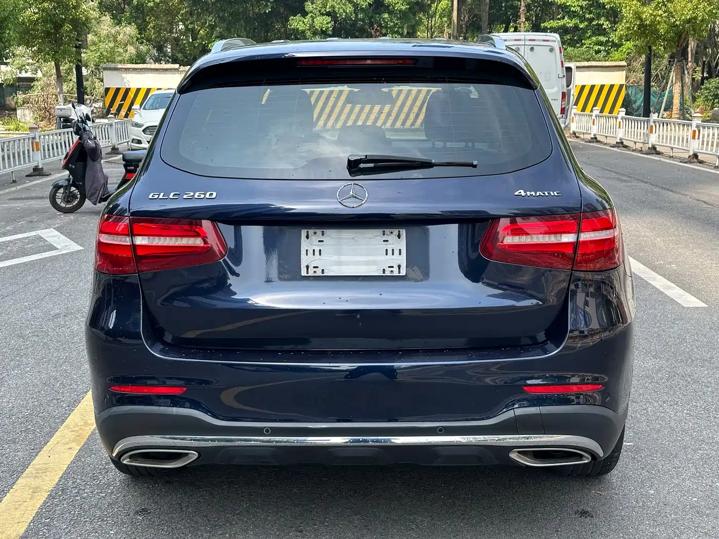 Mercedes-Benz GLC 2017 GLC 260 4MATIC Dynamic фото 8