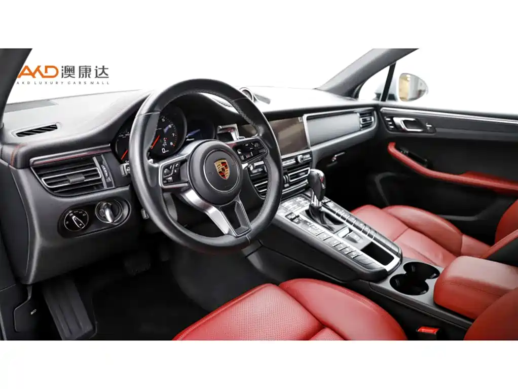 Porsche Macan 2018 Macan 2.0T фото 6