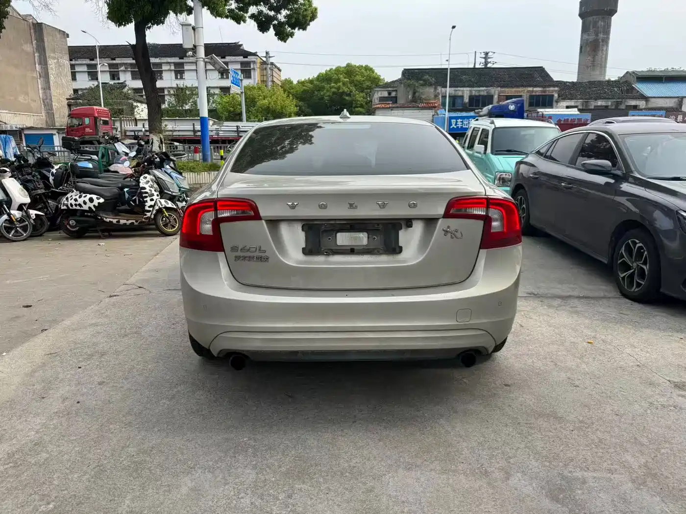 Фото 4 - Volvo S60
