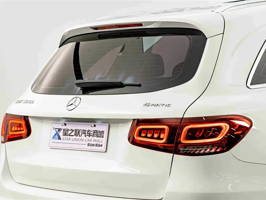 Mercedes-Benz GLC 2022 Facelift GLC 300 L 4MATIC Dynamic Collector's Edition фото 8
