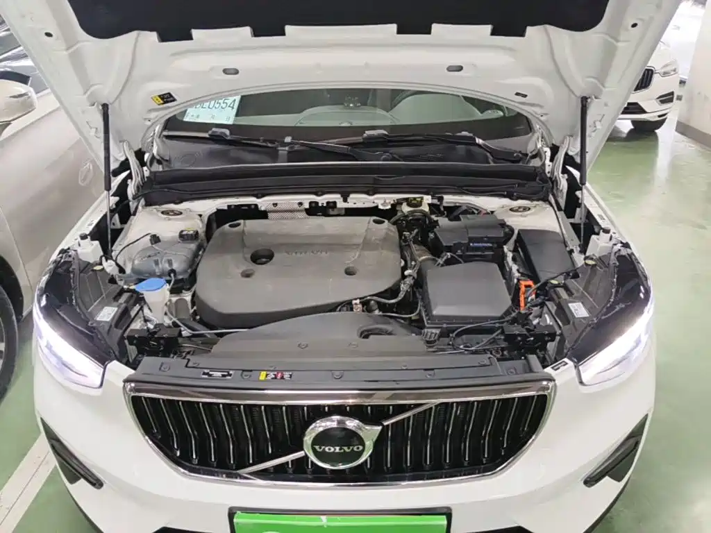Volvo XC40 2024 2024 B3 Smart Elite Luxury Edition