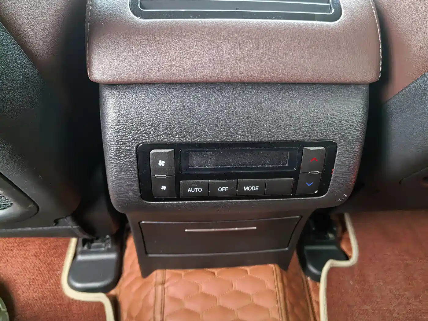Haval H9 2020 2.0T Gasoline 4WD Luxury 7-Seater фото 13