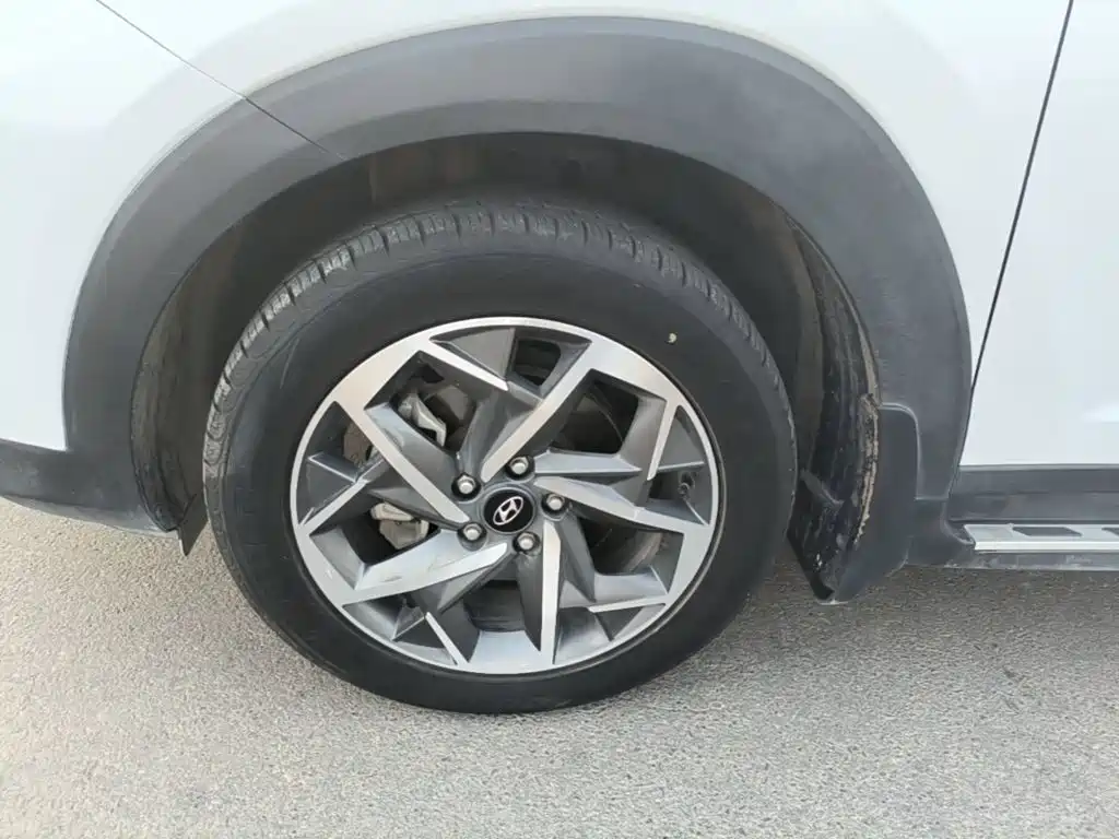 Photo 23 - Hyundai Tucson