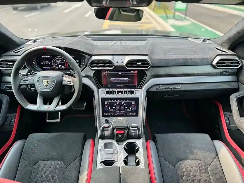 Lamborghini Urus 2023 2022 4.0T V8 Performante