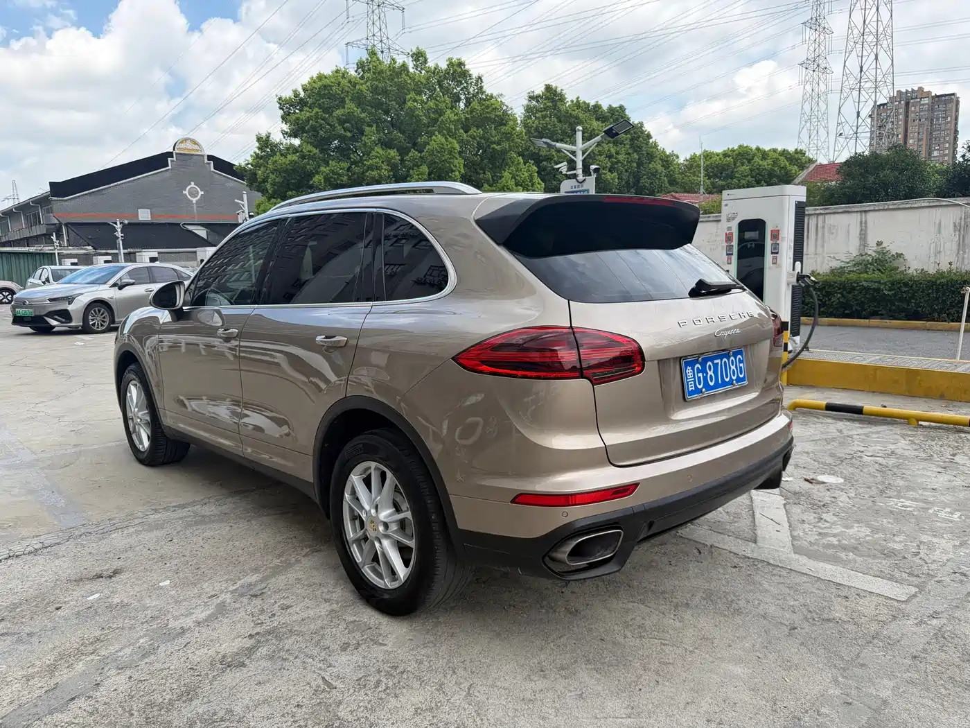 Фото 17 - Porsche Cayenne