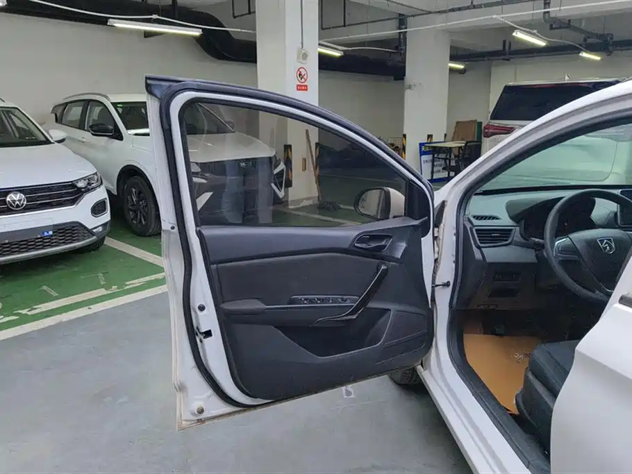 Baojun 310 2021 2020 1.2L Manual Comfort Edition