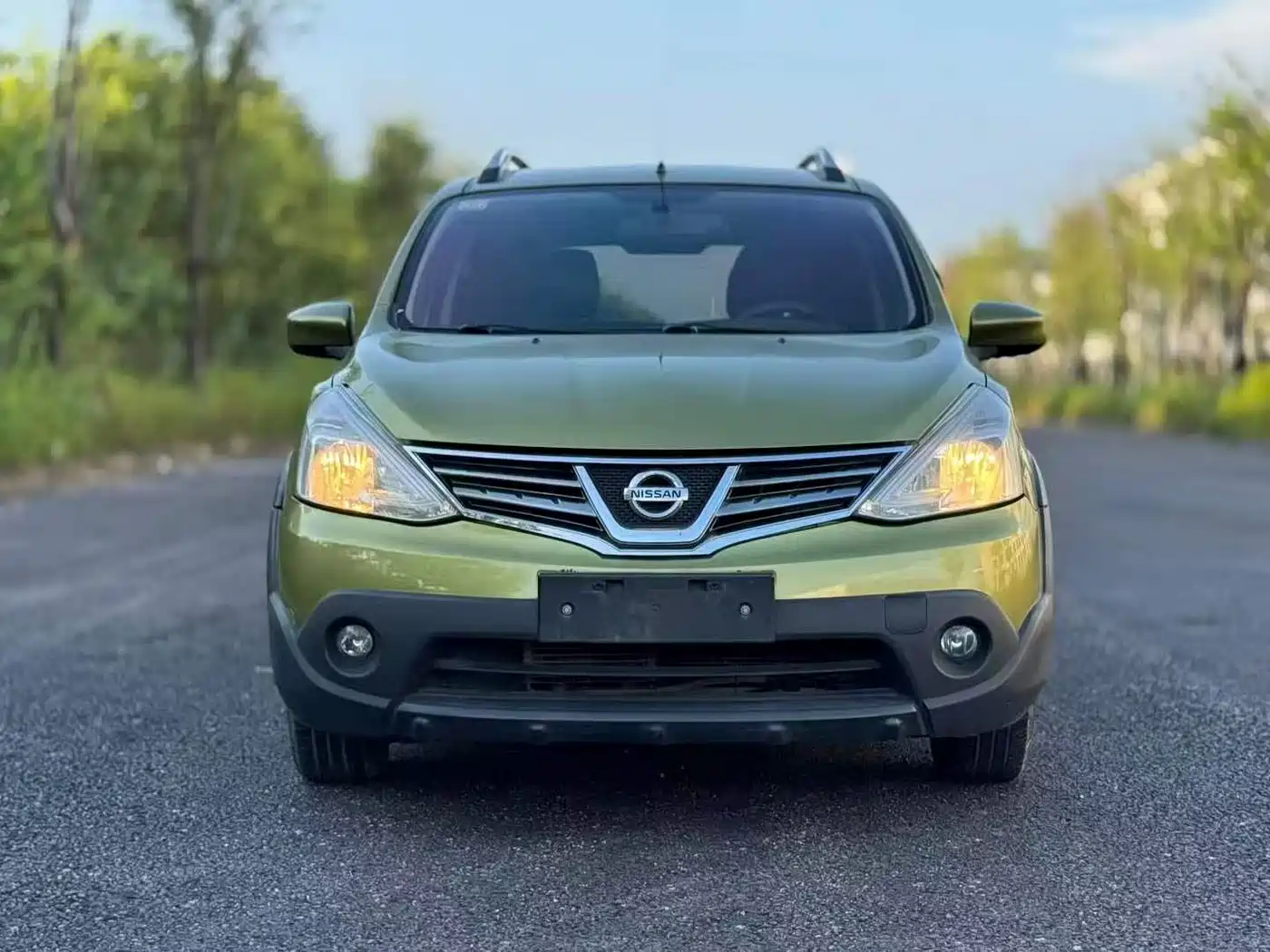 Nissan Livina 2015 2013 Sharp 1.6XL CVT Comfort