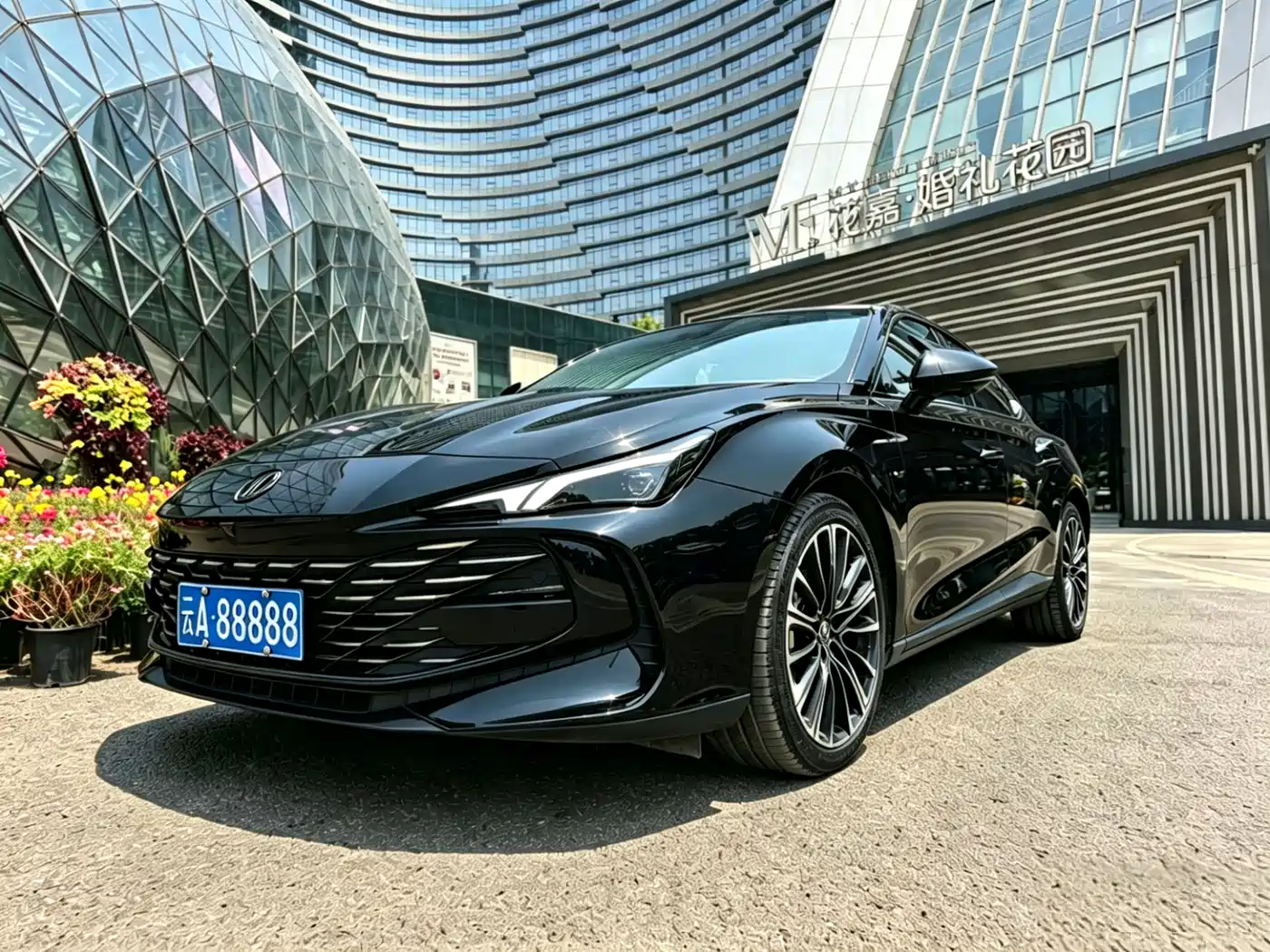 MG 7 2023 2.0T Automatic Hunting Beauty Premium Edition