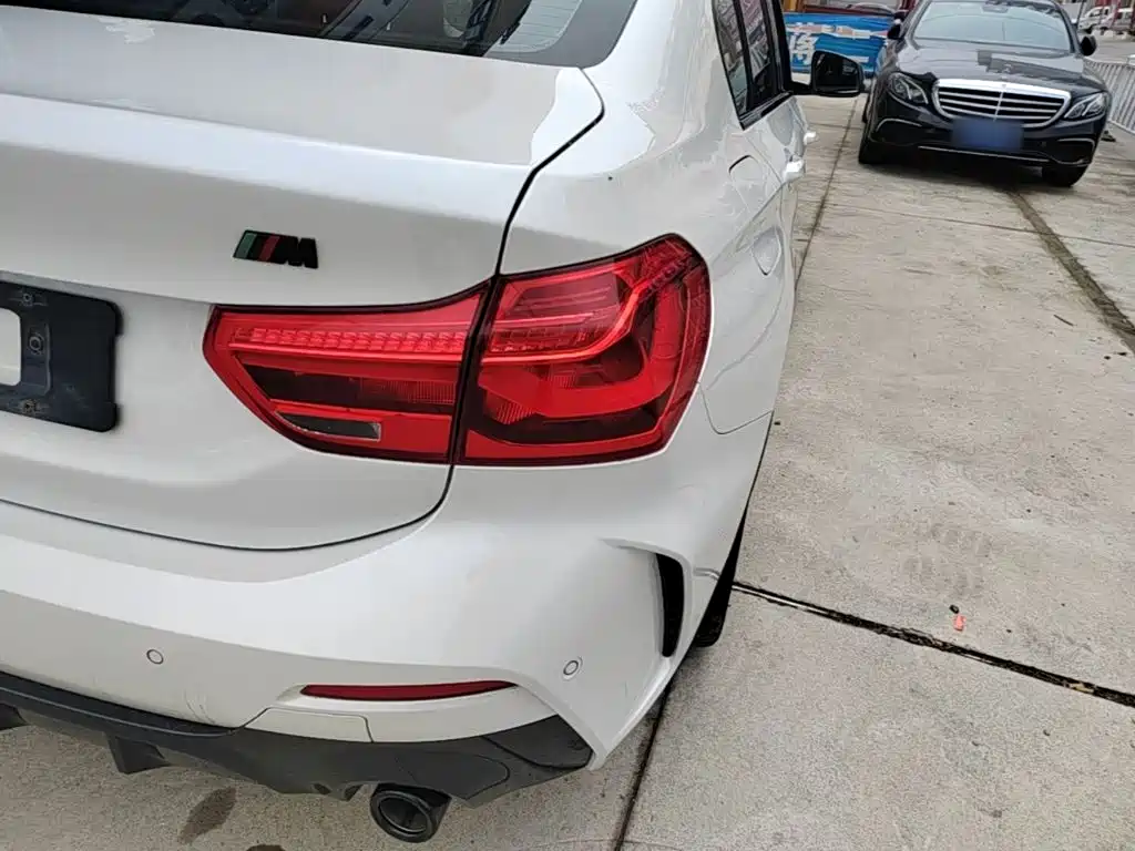 BMW 1 Series 2023 2022 120i M Sport Shadow Edition