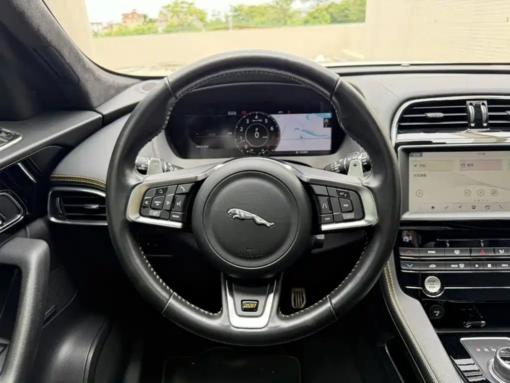 Jaguar F-PACE 2021 2020 300-Sport