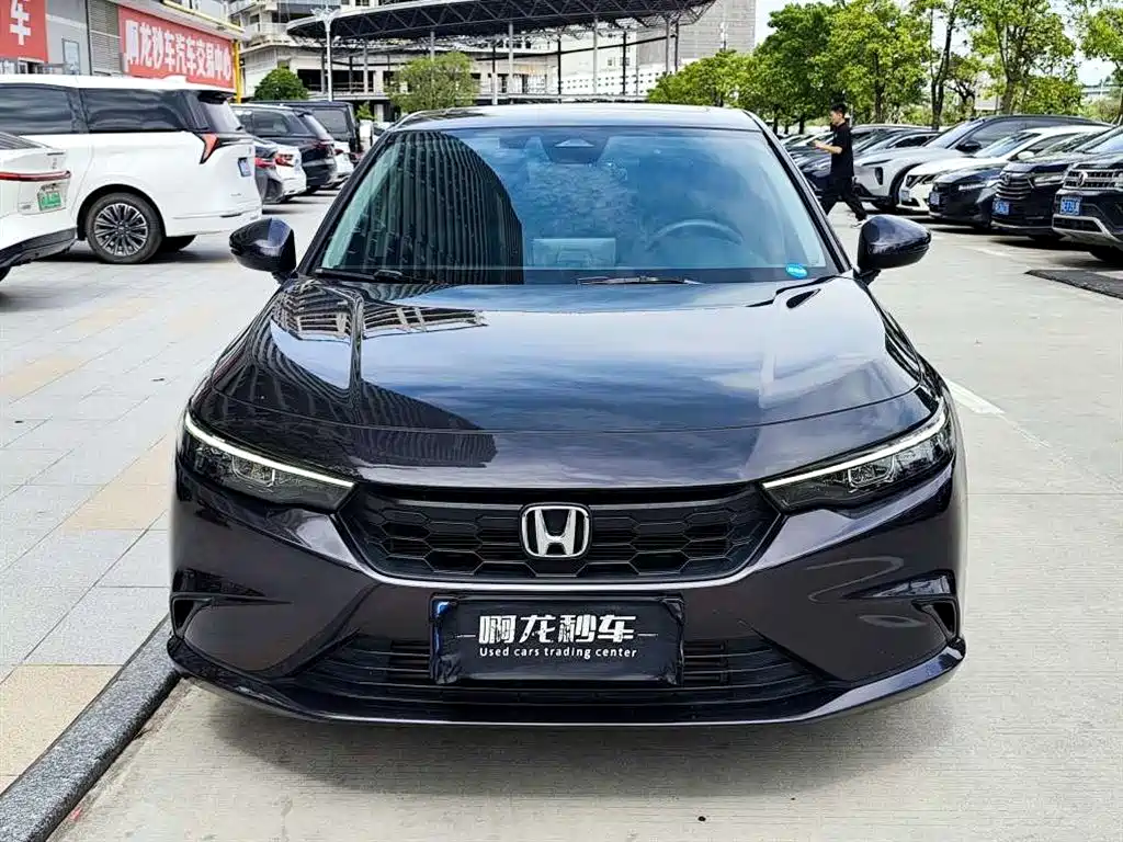 Photo 2 - Honda Integra