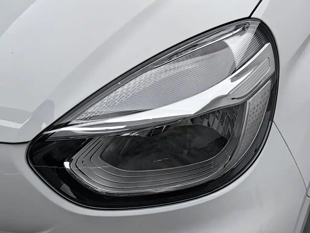 Фото 7 - Roewe Clever